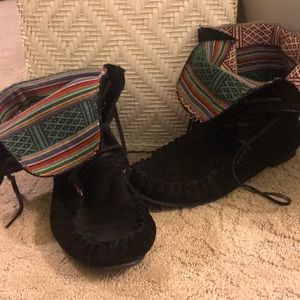 Moccasin booties
